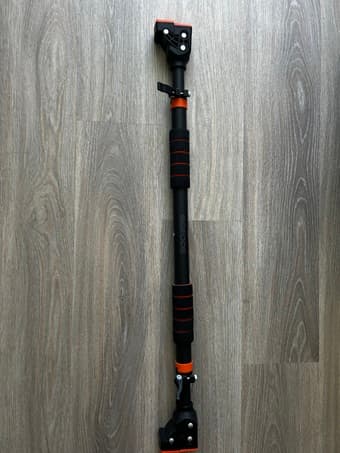 Wall Mounted Non-Skid Safety Pullup Bar 1