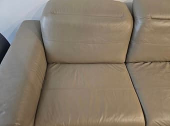 Leather Sectional w/ Electric Reclining Chair Seat 3