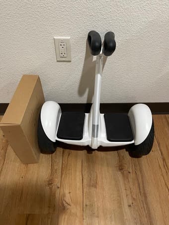 Ninebot S (self-balancing scooter) 1