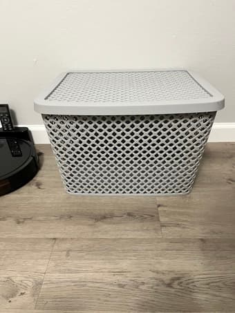 Gray container 1