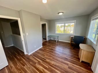 Furnished Master bedroom with an attached bathroom available-10/1/2023 2