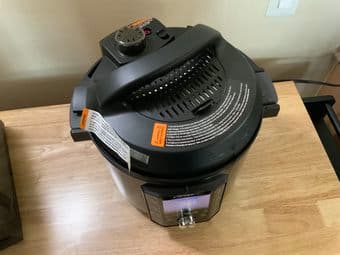 Instant Pot Pro 10-in-1 6qt 2