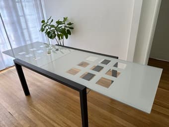 Extendable Ligne Roset dining room table 2
