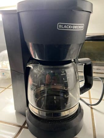 pots and pans and coffee maker II 3