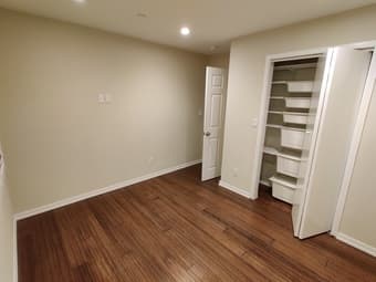 1 bedroom in large, modern 5-bedroom home 3