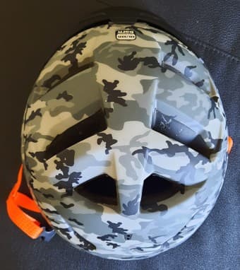 Bern Bike Helmet Matte Gray Camo W/ Visor  XXL 1