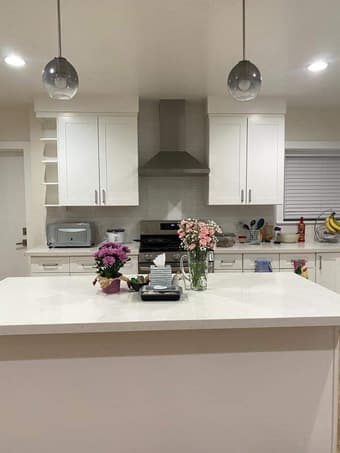 Room in Redwood City 1