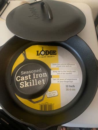 NEW 12 inch Lodge cast iron skillet 1
