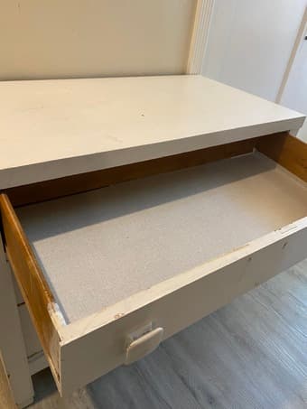 Chest of Drawers (white) 3