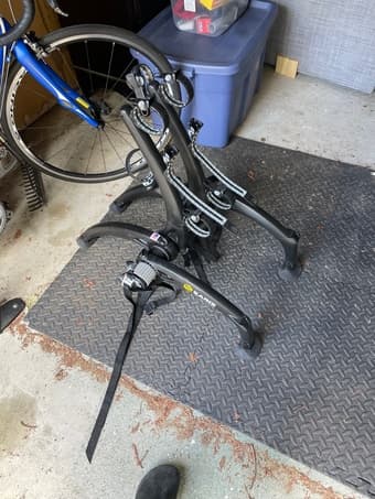 Saris 3-bike rack for sale 1