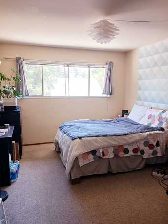 1b1b in 3b3b in Menlo Park at a great location 1