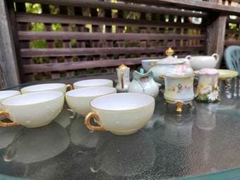 Ancient tea sets 1