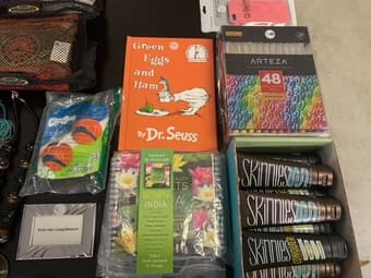BARGAIN-HUNTERS’ MOVING/DOWNSIZING GARAGE SALE!! (mountain view) 1