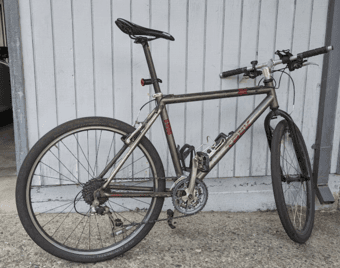 Trek 8500 MTB 1