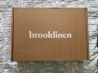 Brand new unopened Twin XL luxury sheet set 2