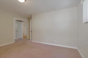 !! Beautiful 2B1B in Menlo Park, 15 min bike to Stanford - $1,700 !! 3