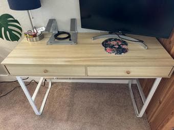 Desk 2