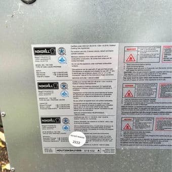 BBQ Grill & Propane Tank full 2