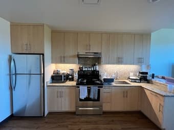 EVGR B Premium studio sublet from Dec 8th to Jan 7th 3