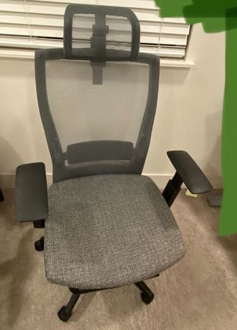 standing desk & ergo chair 2