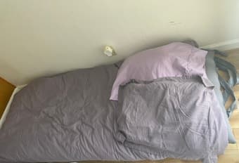 Urgent moving Twin padded floor mattress with comforter offered 1