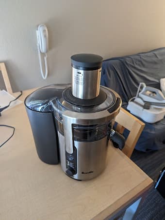 Fruit Juicer: Breville Froojie Juicer BJE520 $50 OBO 1