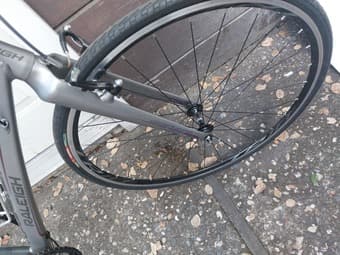 Raleigh City bike, light, with Hexlox lock 3