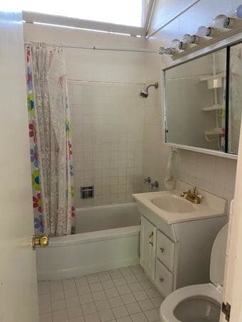 $1290 Private furnished room in 3BR/1BA Palo Alto house for rent 12/16 3