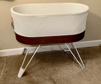 FS: Snoo Bassinet 1