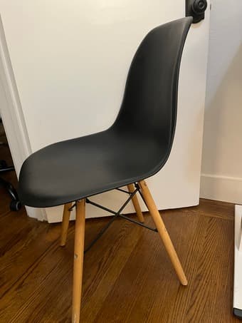 2 Dining Chairs 2