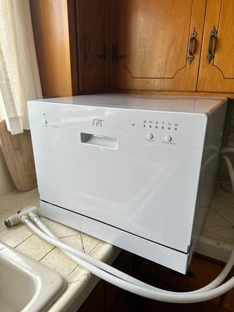 Countertop Dishwasher 1