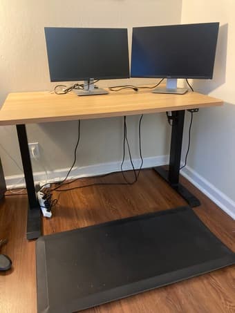 Height adjustable desk 1