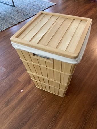 Laundry basket 1