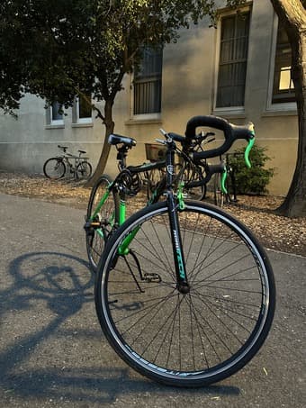 Kent 700c RoadTech Men's Bike, Black/Green + Lock 2