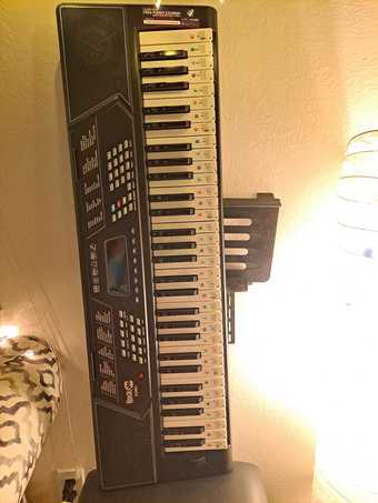 Keyboard Piano for sale. Need to go soon. 1
