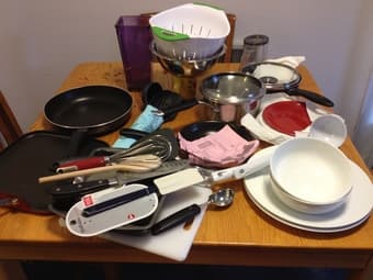 Assorted kitchen items, pots&pans, utensils, pictures inside!!! $30 1