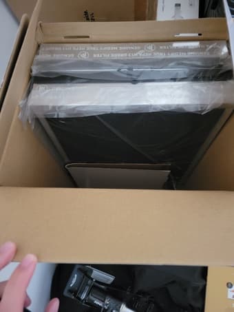 [Moving Sale] Air purifier with new HEPA filter 1
