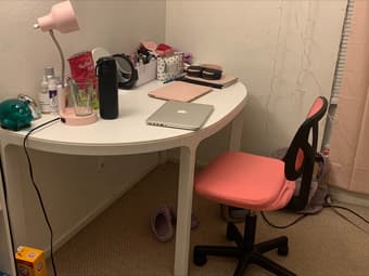 Selling Furniture 2