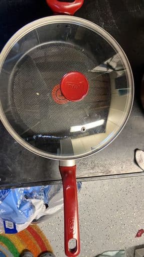 NEW T-fal 10 inch non stick pan 1