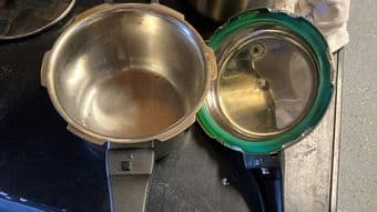 stainless steel pressure cooker 3ltr 2