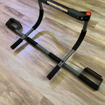 Perfect Fitness Multi-Gym Doorway Pull Up Bar and Portable Gym System 1