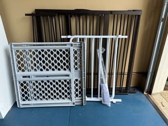 Baby gates 1