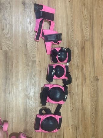 Women’s rollerskates 2