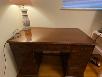 Wooden desk 1