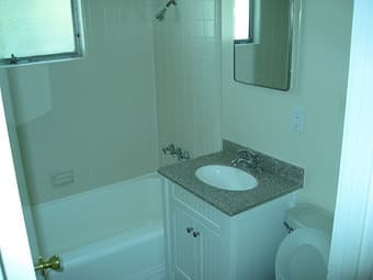 1 bed 1 bath 1350/month in a 4 bed 2 bath house available ASAP! 3