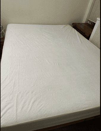 Lightly Used Waterproof Queen Size Mattress Protector 2