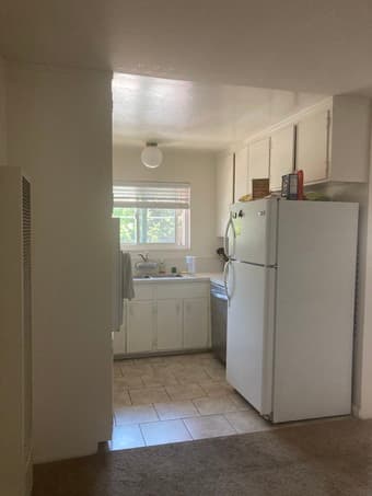 $1375 Bedroom in 2 bed 1 bath Apartment Downtown Menlo Park 2