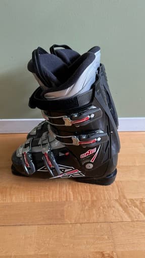 Nordica Mens Ski Boots size 27.0-27.5 2
