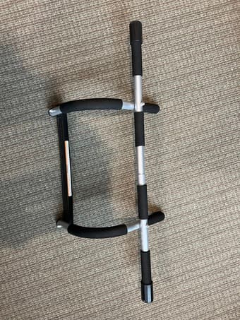 pull up bar 1