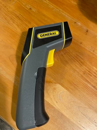 infrared thermometer gun 1